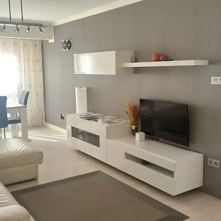 Апартаменты Ohana, Apartamento-parking Privado Gratis-centrico-wifi-ascensor-sin Cuestas-82m2 Бермео