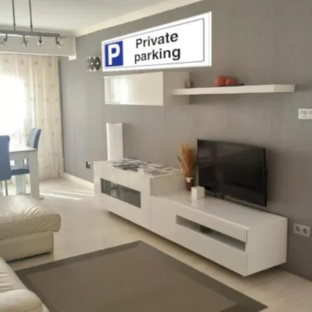 Ohana, Apartamento-parking Privado Gratis-centrico-wifi-ascensor-sin Cuestas-82m2