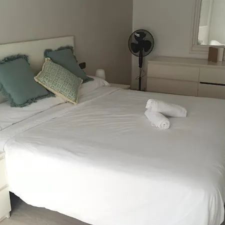 Ohana, Apartamento-parking Privado Gratis-centrico-wifi-ascensor-sin Cuestas-82m2 公寓 贝梅奥