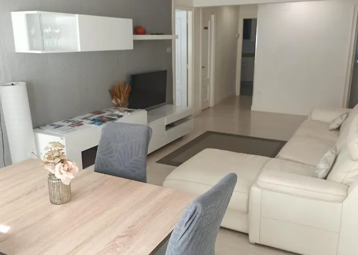 Ohana, Apartamento-parking Privado Gratis-centrico-wifi-ascensor-sin Cuestas-82m2 Appartement Bermeo